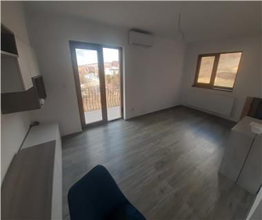 Apartament 2 camere  de vanzare  Rediu