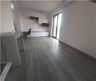 Apartament 2 camere  de vanzare  Rediu