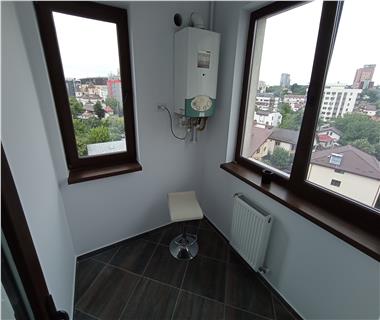 Apartament Nou 3 camere  de vanzare  Centru