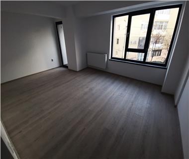 Apartament Nou 1 camere  de vanzare  Bularga Baza III