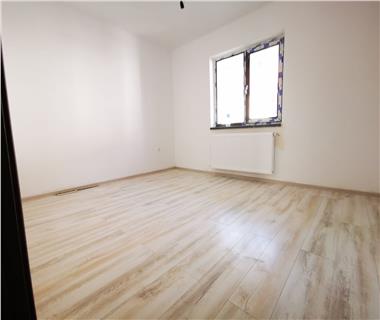 Apartament Nou 3 camere  de vanzare  Popas Pacurari