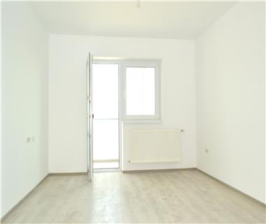 Apartament Nou 2 camere  de vanzare  Nicolina  C.U.G.