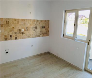 Apartament Nou 2 camere  de vanzare  C.U.G.