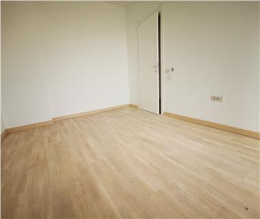 Apartament Nou 4 camere  de vanzare  Pacurari