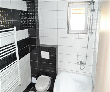 Apartament Nou 3 camere  de vanzare  Bucium