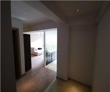 Apartament Nou 3 camere  de vanzare  Bucium