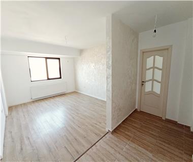 Apartament Nou 3 camere  de vanzare  Bucium