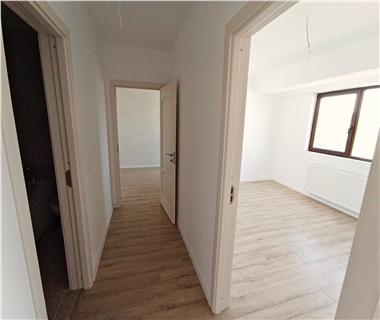 Apartament Nou 3 camere  de vanzare  Bucium