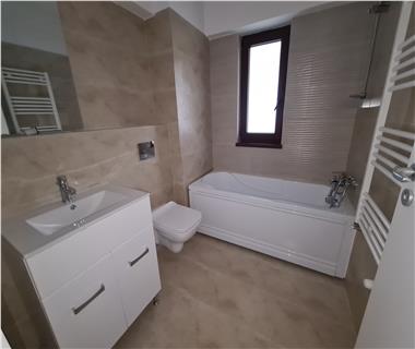 Apartament Nou 3 camere  de vanzare  Bucium