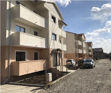 apartament nou 3 camere de vanzare c.u.g. Iasi