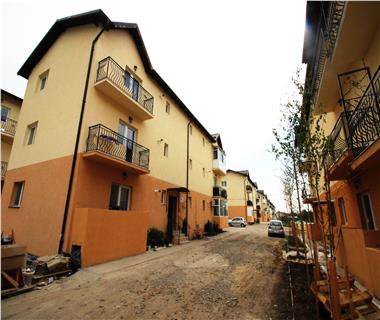 Apartament Nou 3 camere  de vanzare  Lunca Cetatuii
