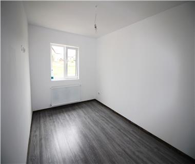 Apartament Nou 3 camere  de vanzare  Lunca Cetatuii