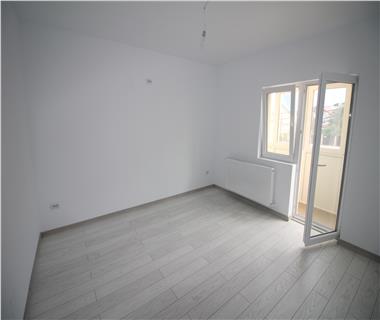 Apartament Nou 3 camere  de vanzare  Lunca Cetatuii