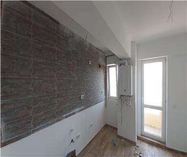 Apartament Nou 3 camere  de vanzare  C.U.G.