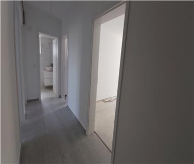 Apartament Nou 3 camere  de vanzare  C.U.G  Valea Adanca