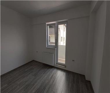 Apartament Nou 3 camere  de vanzare  C.U.G  Valea Adanca