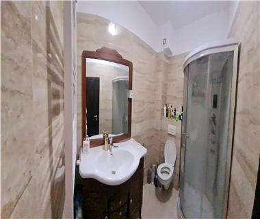Apartament Nou 3 camere  de vanzare  Centru  Sfantul Lazar