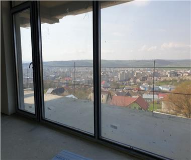 Apartament Nou 3 camere  de vanzare  Copou