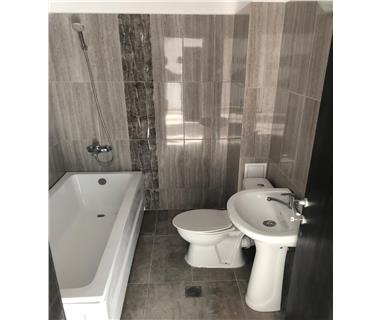 Apartament Nou 3 camere  de vanzare  Galata