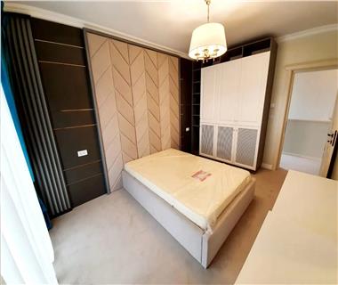 Apartament Nou 3 camere  de vanzare  Galata