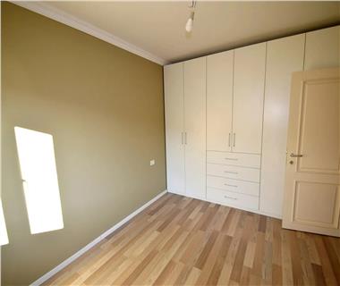 Apartament Nou 3 camere  de vanzare  Galata