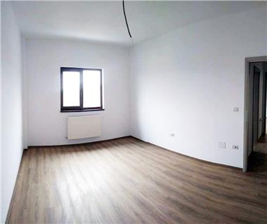 apartament nou 3 camere de vanzare c.u.g. Iasi