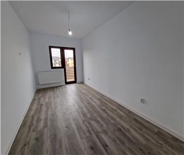 Apartament Nou 3 camere  de vanzare  Lunca Cetatuii