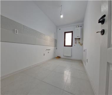 Apartament Nou 3 camere  de vanzare  Lunca Cetatuii