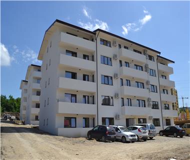 apartament nou 3 camere de vanzare nicolina - c.u.g. Iasi