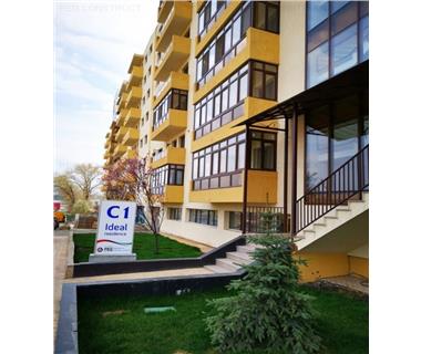 Apartament Nou 3 camere  de vanzare  C.U.G.