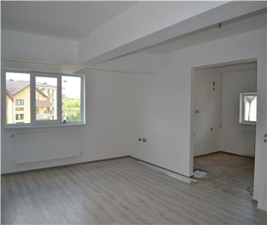 apartament nou 3 camere de vanzare nicolina - c.u.g. Iasi