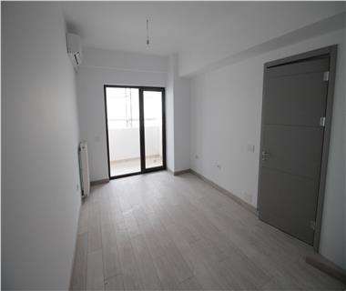 Apartament Nou 3 camere  de vanzare  Nicolina