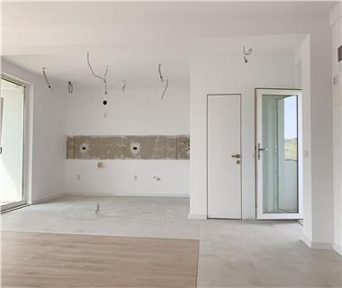 Apartament Nou 3 camere  de vanzare  Pacurari