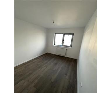 Apartament Nou 3 camere  de vanzare  Pacurari