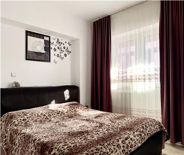 Apartament Nou 3 camere  de vanzare  Pacurari