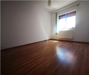 Apartament Nou 3 camere  de vanzare  Popas Pacurari