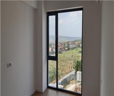 Apartament Nou 3 camere  de vanzare  Popas Pacurari