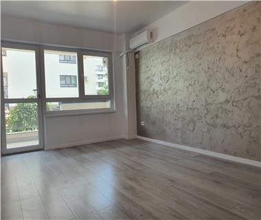 Apartament Nou 3 camere  de vanzare  Valea Lupului