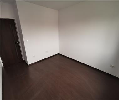 Apartament Nou 3 camere  de vanzare  Rediu