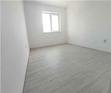 Apartament Nou 3 camere  de vanzare  Rediu