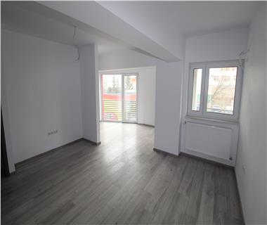 Apartament Nou 3 camere  de vanzare  Tatarasi