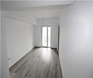 Apartament Nou 3 camere  de vanzare  Tatarasi