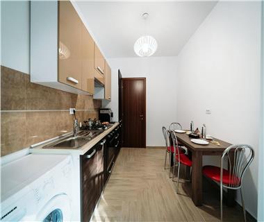 Apartament Nou 3 camere  de vanzare  Tatarasi