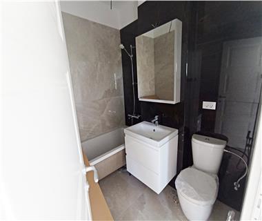 Apartament Nou 3 camere  de vanzare  Tatarasi