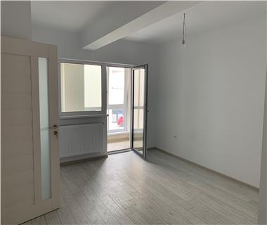 Apartament Nou 3 camere  de vanzare  Valea Lupului