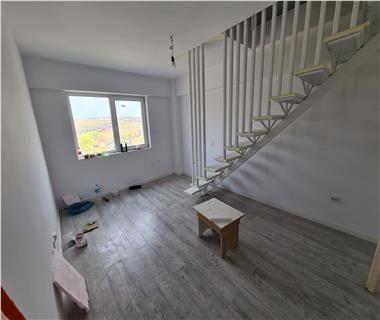 Apartament Nou 4 camere  de vanzare  Bucium - Hlincea