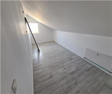 Apartament Nou 4 camere  de vanzare  Bucium  Hlincea