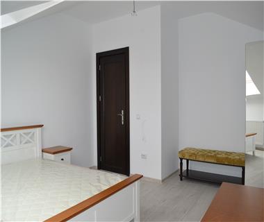 Apartament Nou 3 camere  de vanzare  Centru