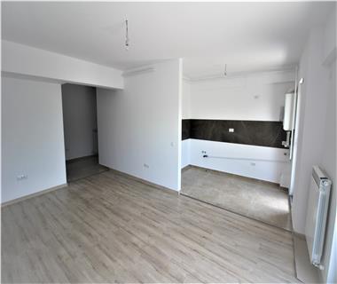 Apartament Nou 4 camere  de vanzare  Galata