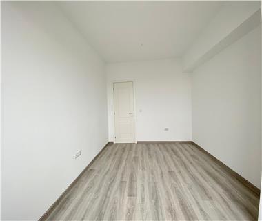 Apartament Nou 4 camere  de vanzare  Tatarasi